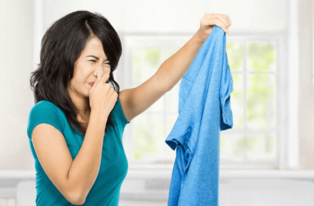 Giải Pháp Hiệu Quả Để Quần Áo Khô Nhanh Trong Mùa Nồm Ẩm