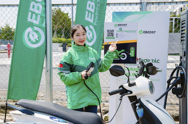 Grab Đẩy Mạnh Đầu Tư Cổng Sạc Xe Điện Tại Việt Nam