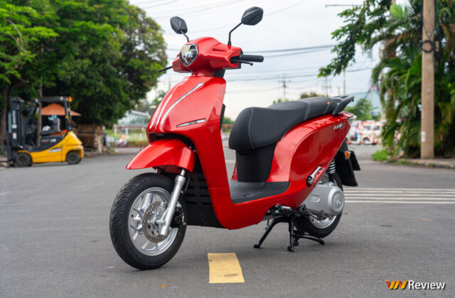 Khám Phá Xe Máy Điện Dat Bike ERA: Giải Pháp Hoàn Hảo Cho Gia Đình Việt